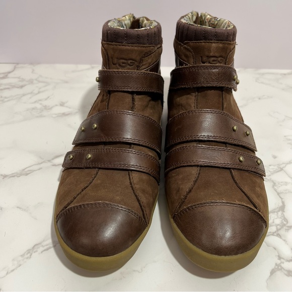 UGG Brown Nubuck Ankle Zip Ankle boots -- 8 - Picture 4 of 10